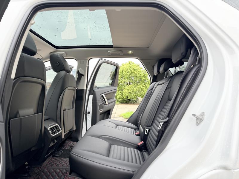 Land Rover Discovery Sport, 2025 — фото 10 из 12
