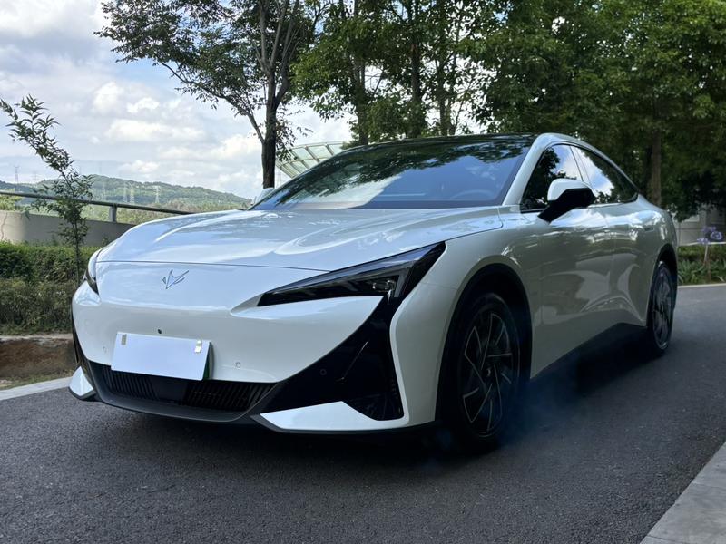 BAIC Arcfox Alpha S5, 2025 — купить в Брянске под ключ