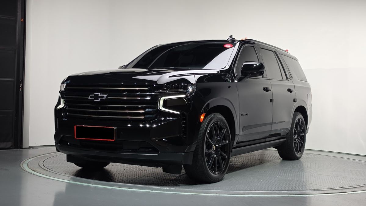 Chevrolet Tahoe, 2023 — купить в Иванове под ключ