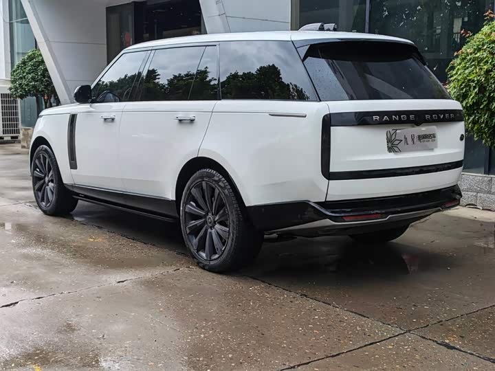 Land Rover Range Rover, 2023 — фото 3 из 9