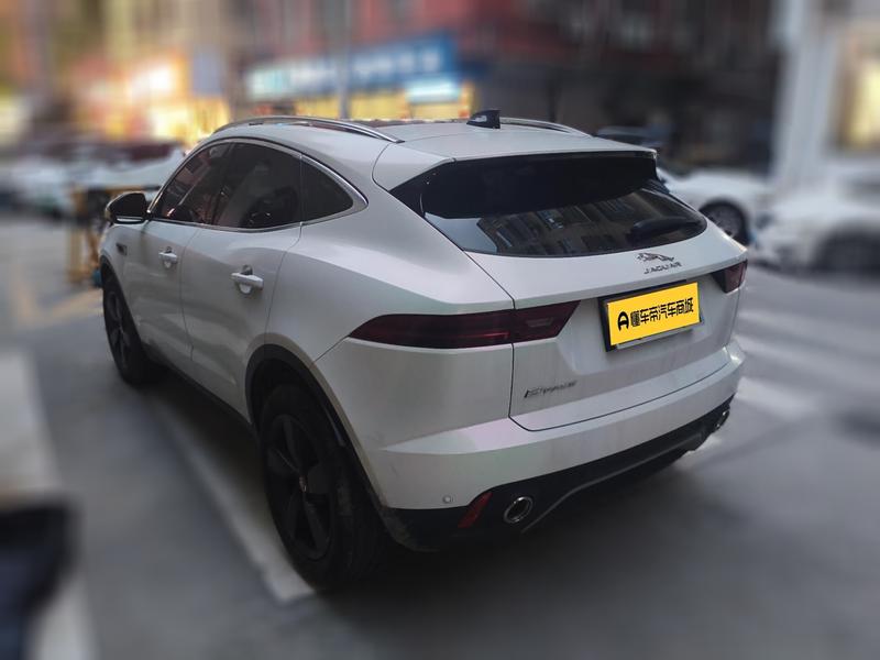 Jaguar E-Pace, 2023 — фото 4 из 12