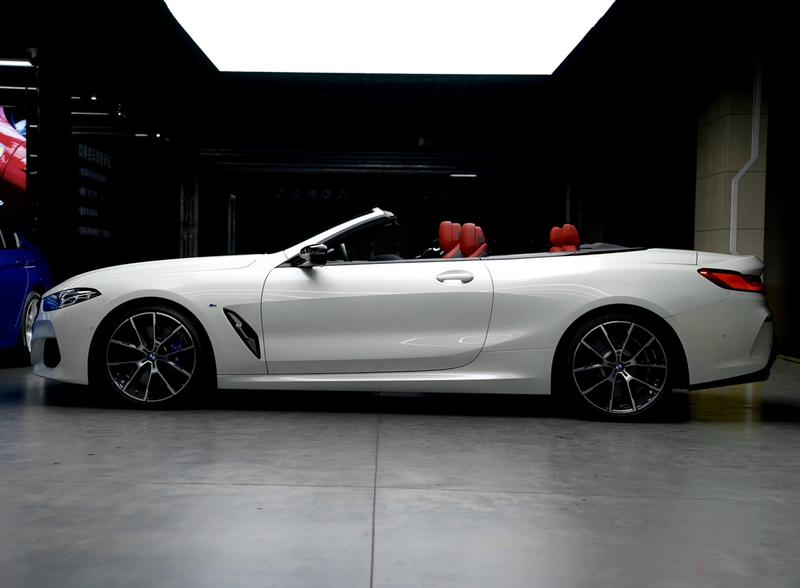 BMW 8 Series, 2023 — фото 4 из 12