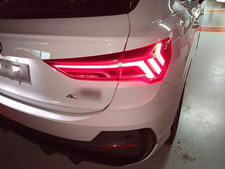 Audi Q3 Sportback, 2022 — фото 8 из 9