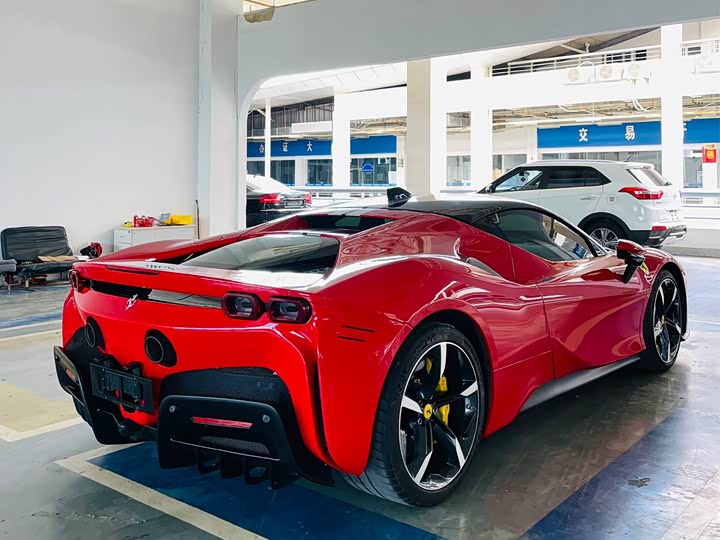 Ferrari SF90, 2022 — фото 4 из 9