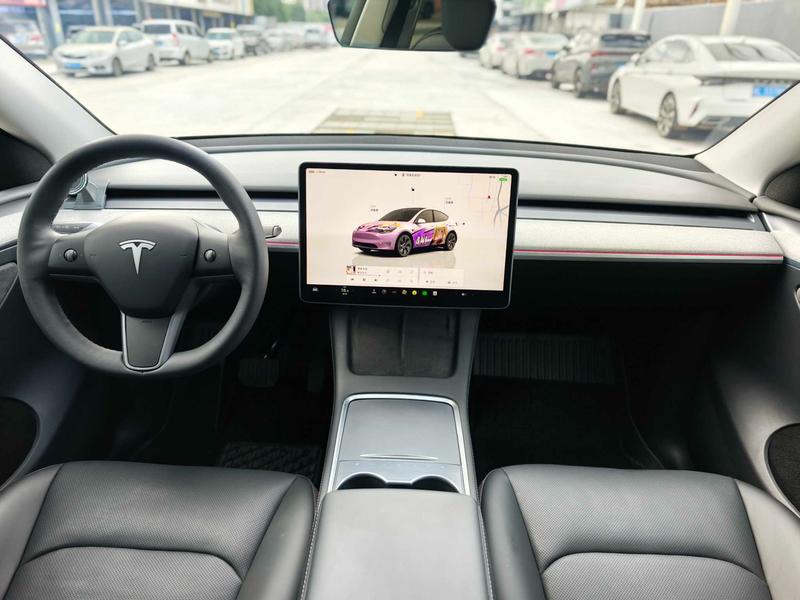 Tesla Model Y, 2024 — фото 7 из 11