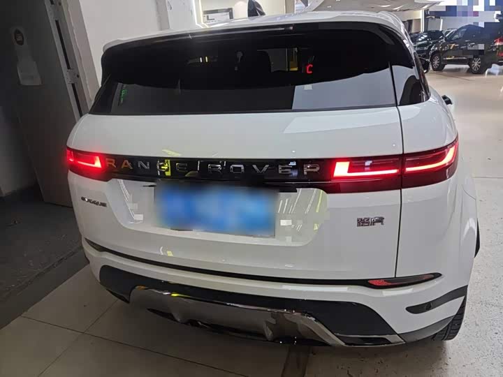 Land Rover Range Rover Evoque L, 2024 — фото 6 из 9