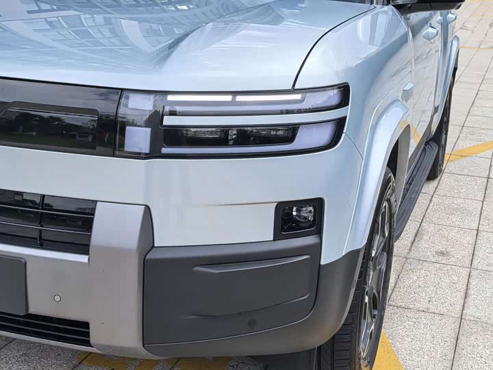 BYD FangChengBao Titanium 7 (Tai 7), 2026 — фото 5 из 9
