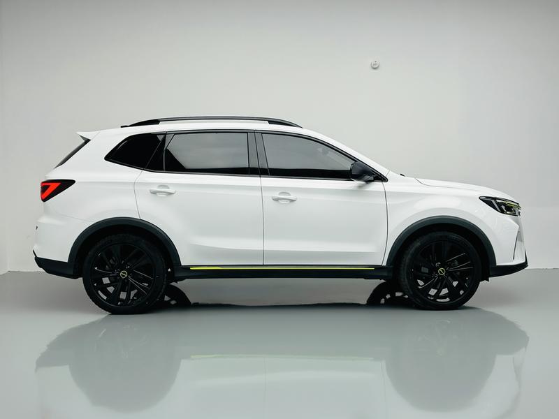 Roewe RX5, 2021 — фото 8 из 12