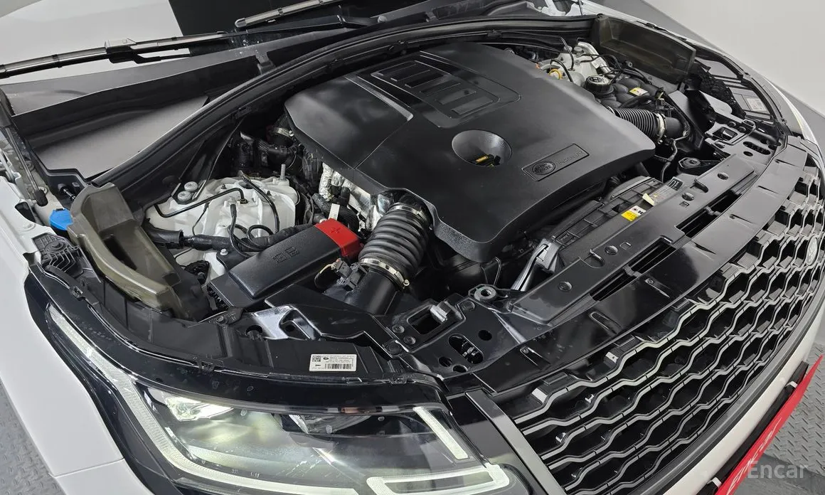 Land Rover Range Rover Velar, 2022 — фото 6 из 12