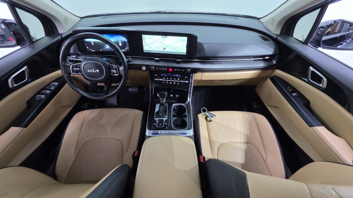 Kia Carnival, 2023 — фото 6 из 12