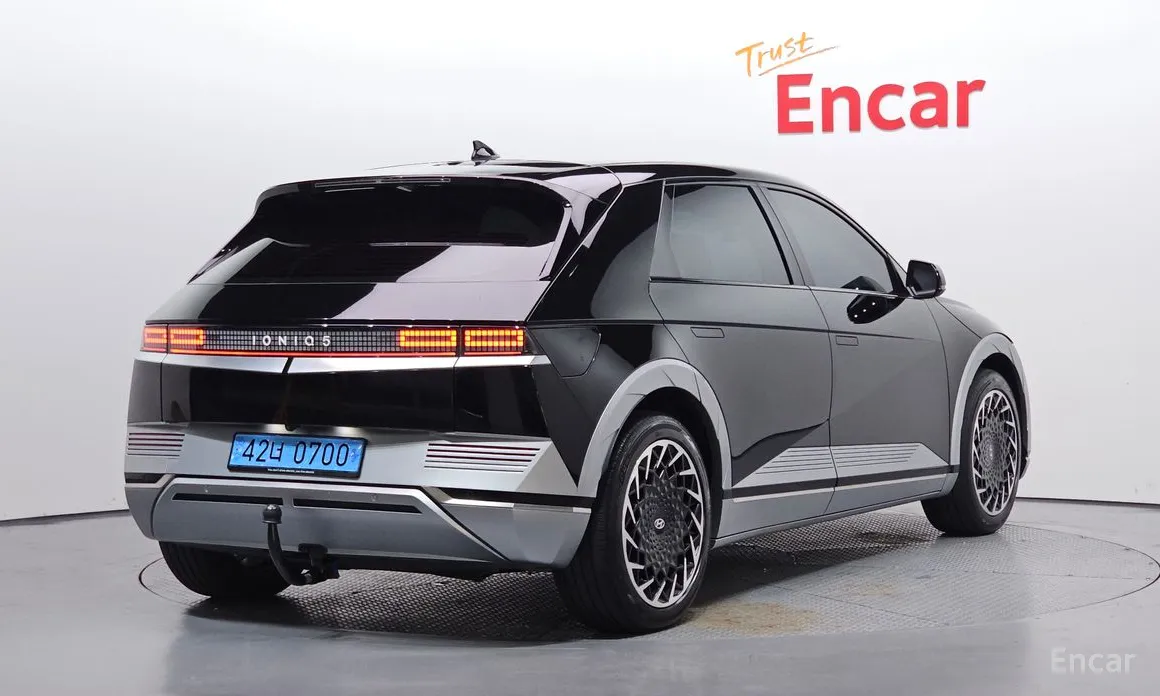 Hyundai Ioniq 5, 2022 — фото 2 из 12