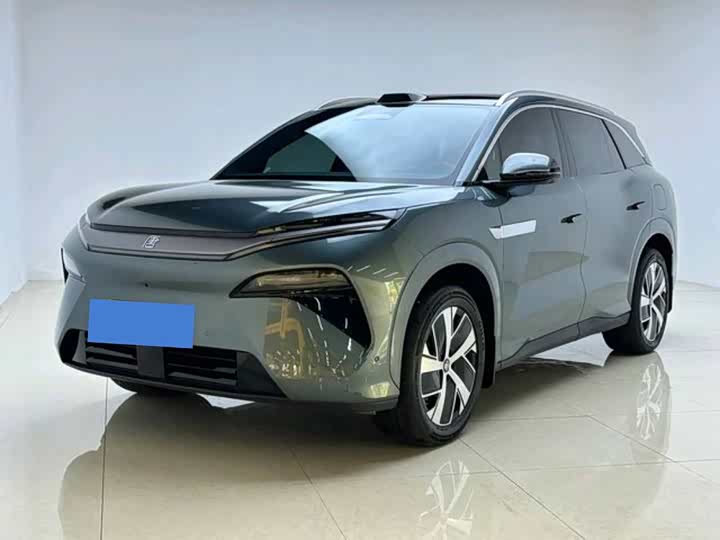 BYD Tang L, 2025 — фото 2 из 9