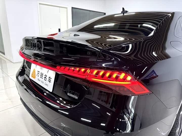 Audi A7L, 2023 — фото 7 из 9