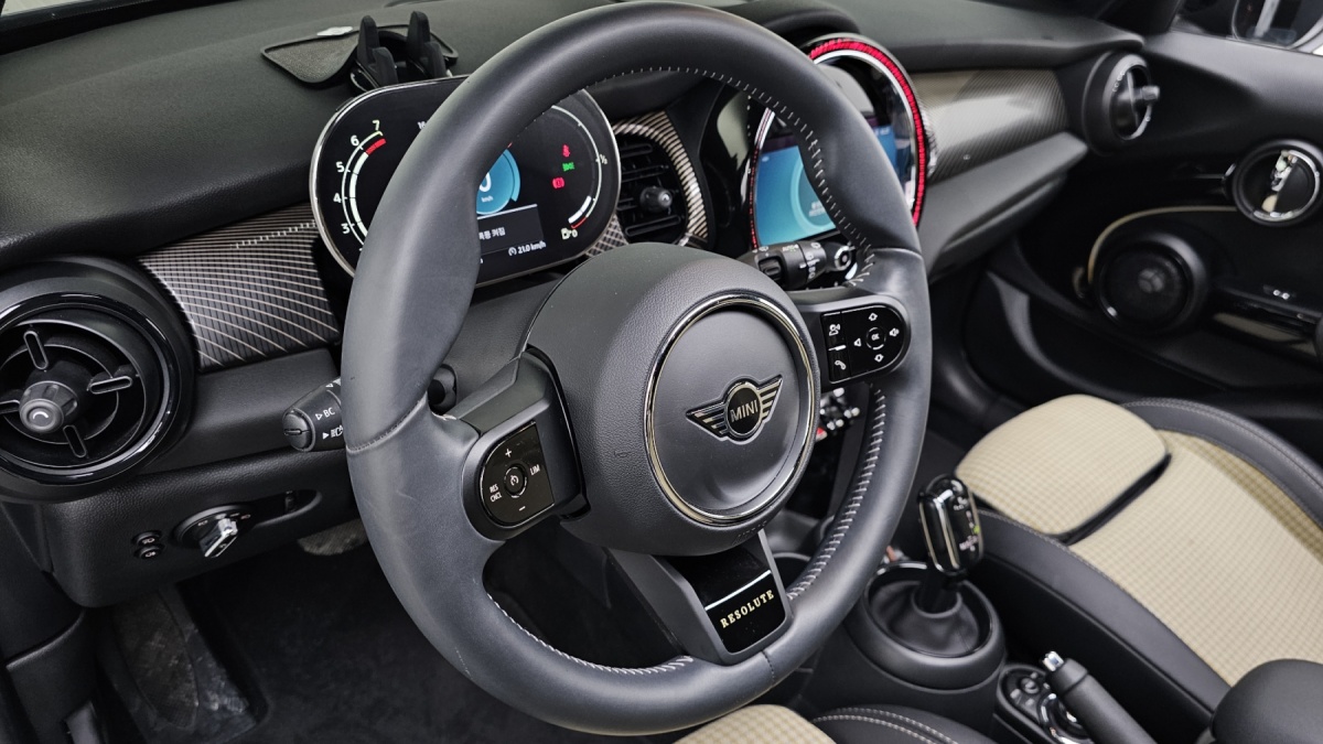 Mini Cooper, 2022 — фото 12 из 12