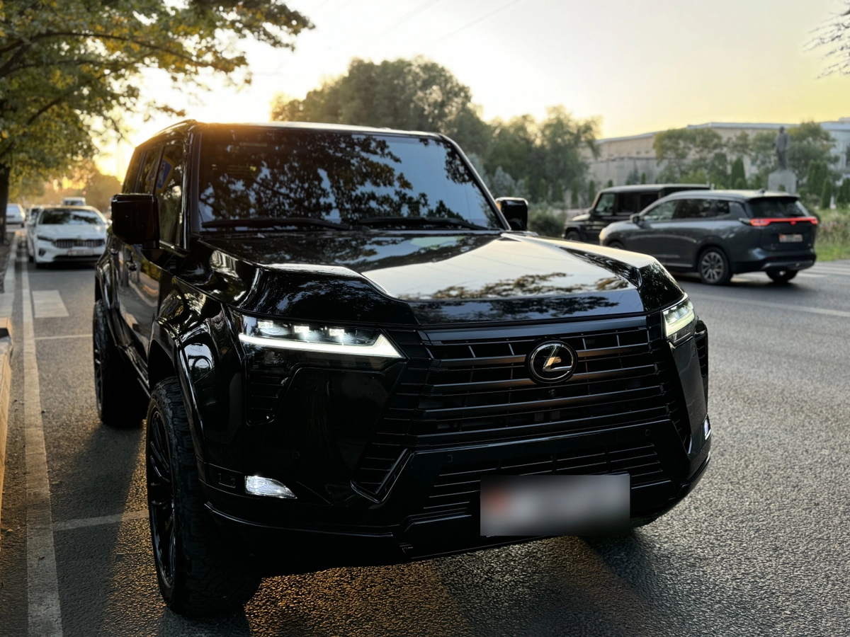 Lexus GX, 2025