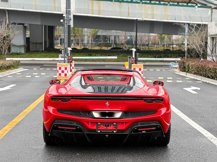 Ferrari 296, 2024 — фото 9 из 9