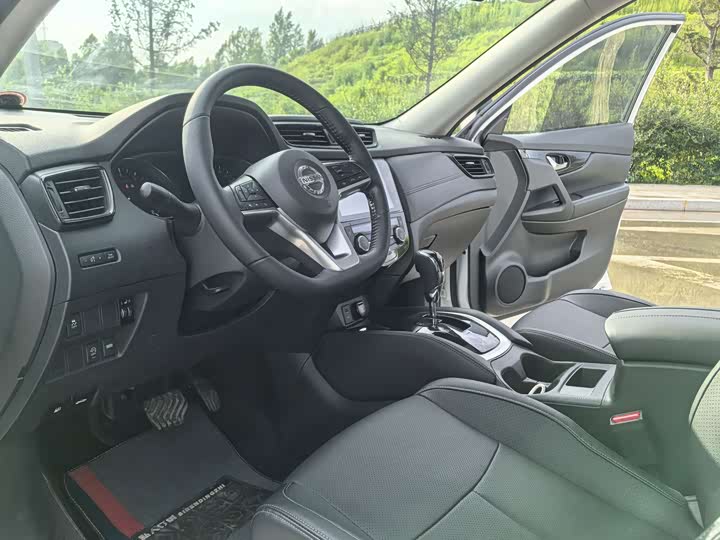 Nissan X-Trail, 2023 — фото 8 из 9