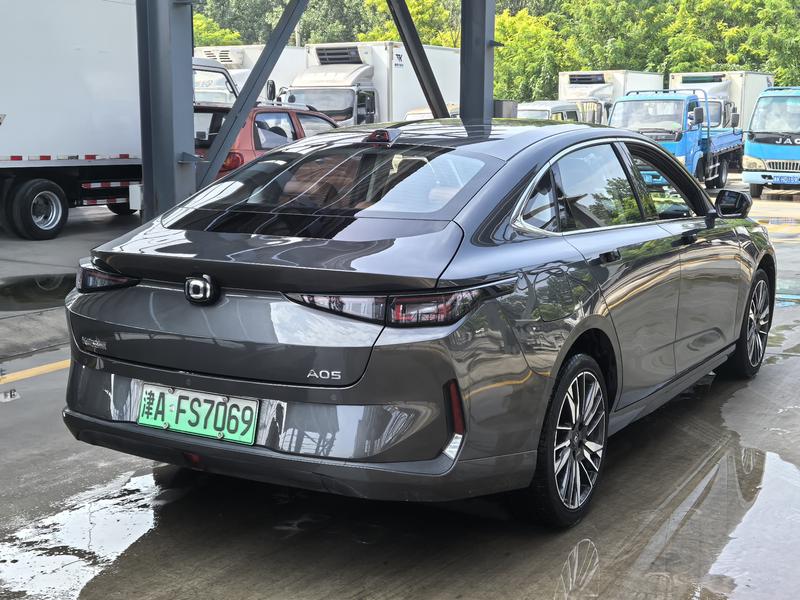 Changan Qiyuan (Nevo) A05, 2023 — фото 6 из 8