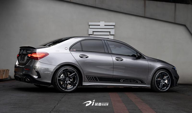 Mercedes-Benz A-Class AMG, 2024 — фото 4 из 10