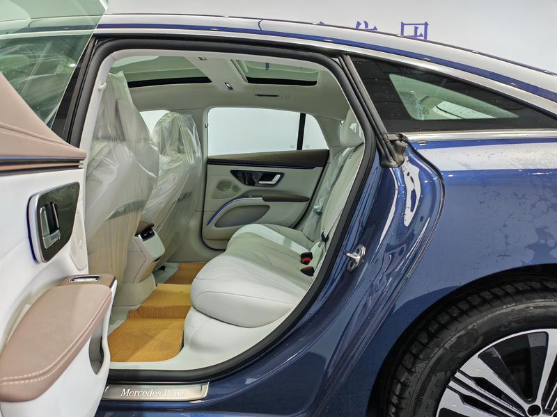 Mercedes-Benz EQS, 2025 — фото 12 из 12