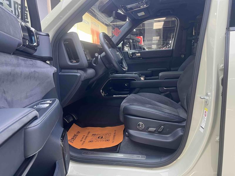 BYD FangChengBao Leopard 5, 2023 — фото 10 из 12
