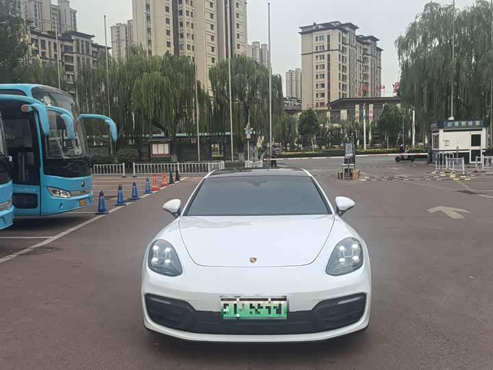 Porsche Panamera Hybrid, 2021 — фото 2 из 9