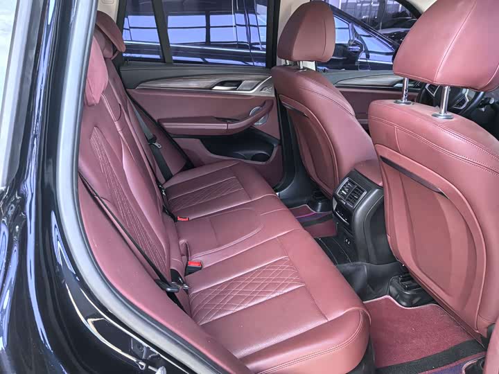 BMW X3, 2022 — фото 9 из 9