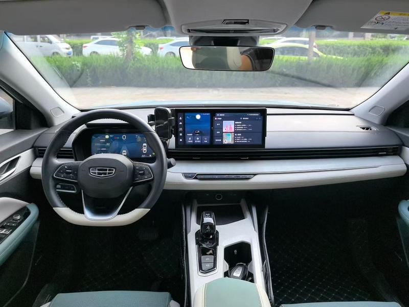 Geely Emgrand L Hi·P Hybrid, 2022 — фото 7 из 11