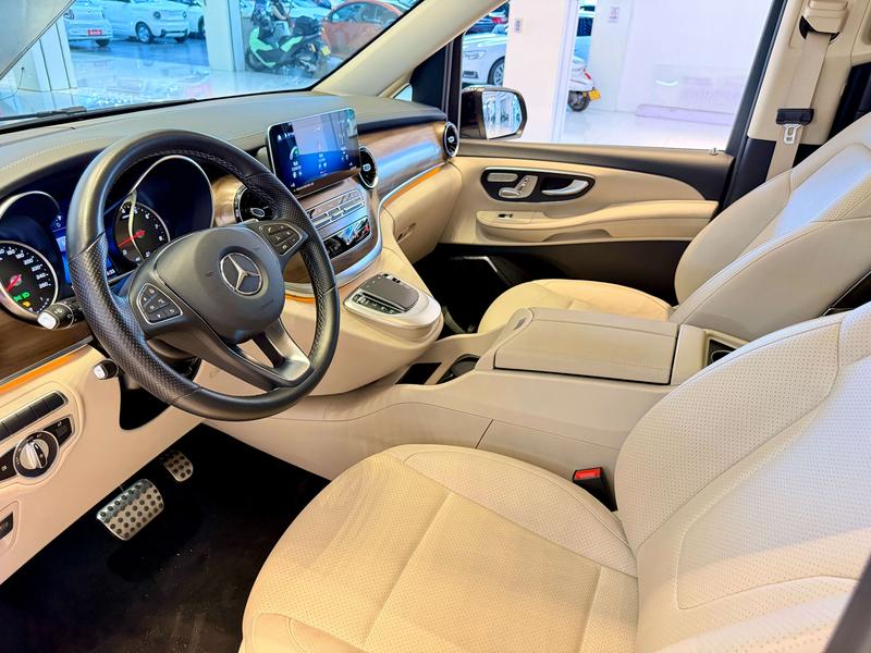 Mercedes-Benz V-Class, 2022 — фото 6 из 10