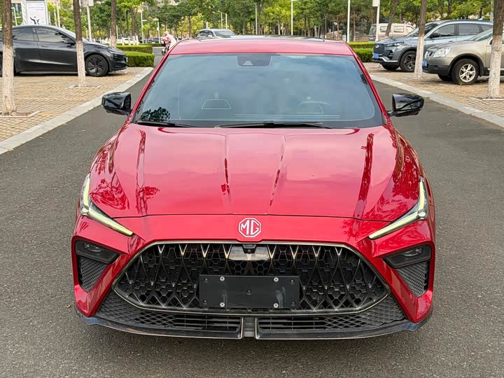 MG Motor 5 Scorpio, 2022 — фото 2 из 9