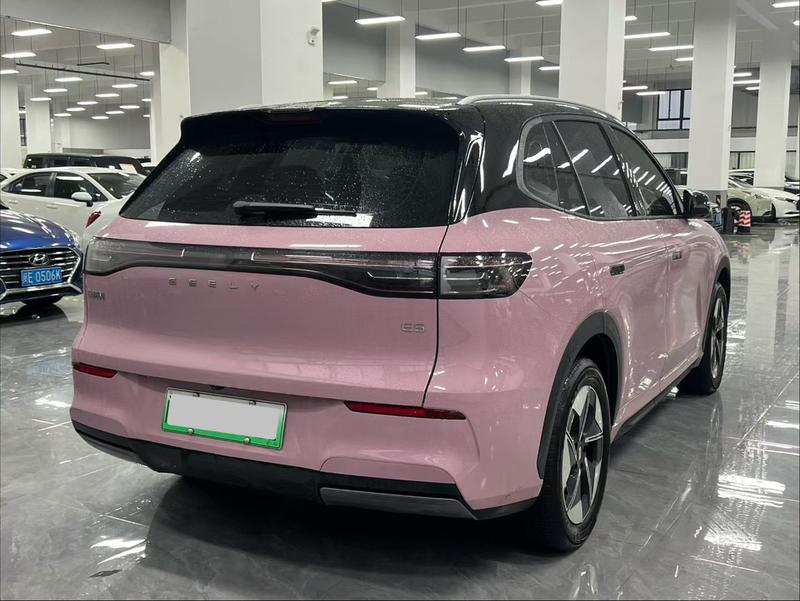 Geely Galaxy E5, 2026 — фото 6 из 10