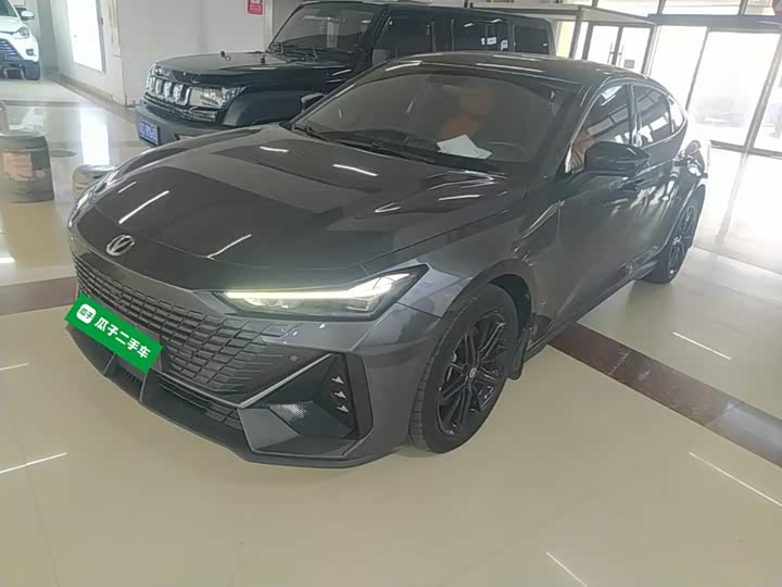 Changan UNI-V Hybrid, 2023 — купить в Санкт-Петербурге под ключ