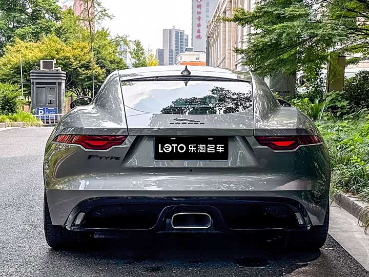 Jaguar F-Type, 2023 — фото 5 из 9