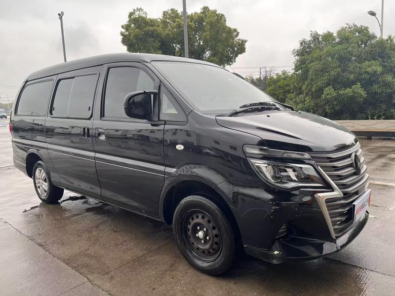 Dongfeng Forthing Lingzhi M5, 2023 — фото 3 из 12