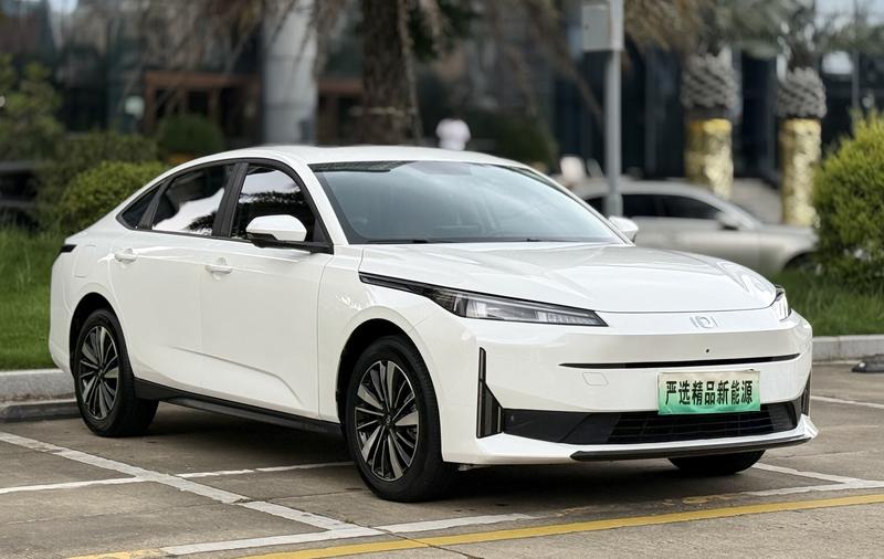 Changan Qiyuan (Nevo) A05, 2024 — фото 3 из 12