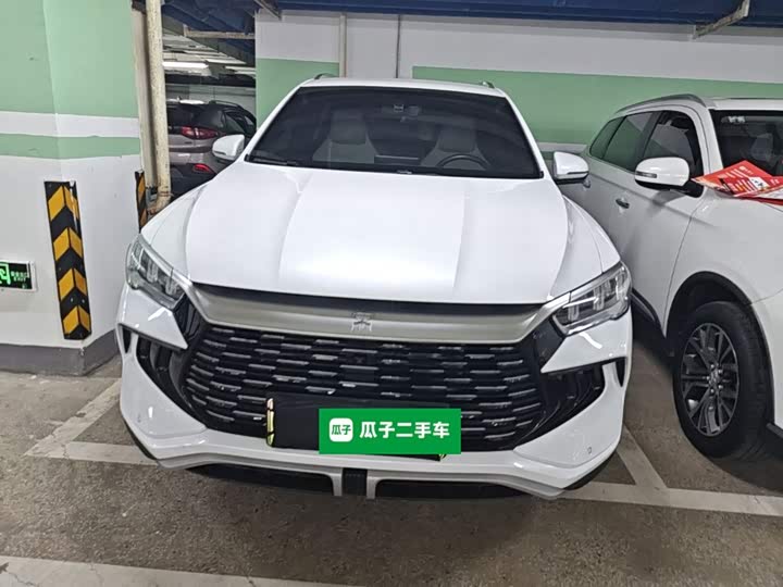 BYD Song Pro Hybrid, 2024 — фото 3 из 9