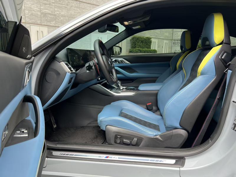 BMW M4, 2024 — фото 7 из 10