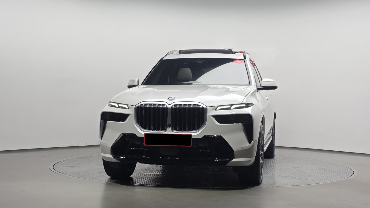 BMW X7, 2023 — фото 3 из 12