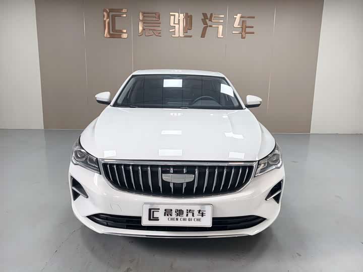 Geely Emgrand, 2025 — фото 2 из 9