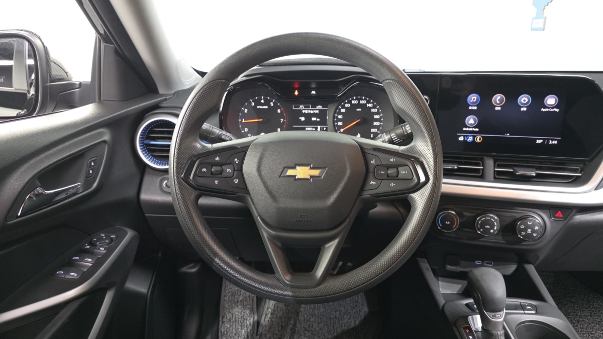 Chevrolet Trax, 2023 — фото 12 из 12