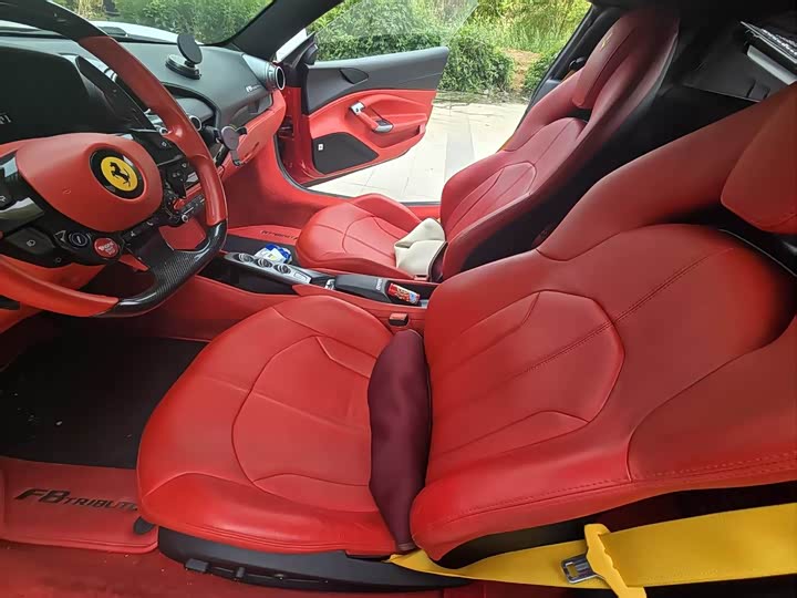 Ferrari F8, 2021 — фото 3 из 3