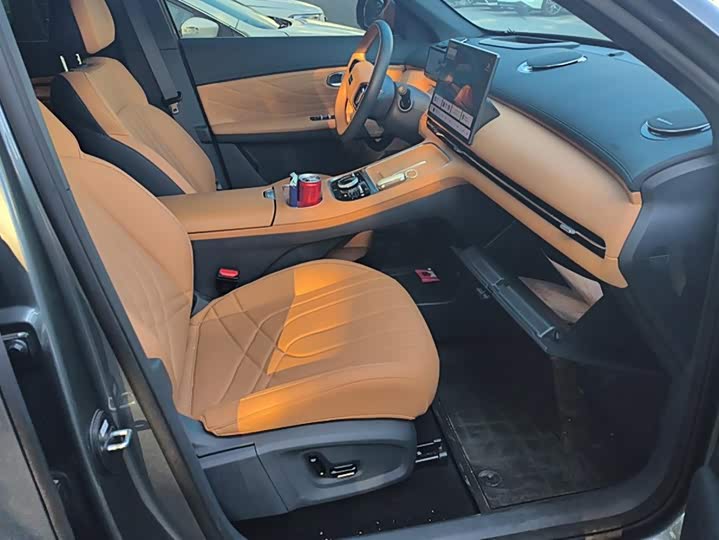 Geely Galaxy Starship 7, 2024 — фото 8 из 9