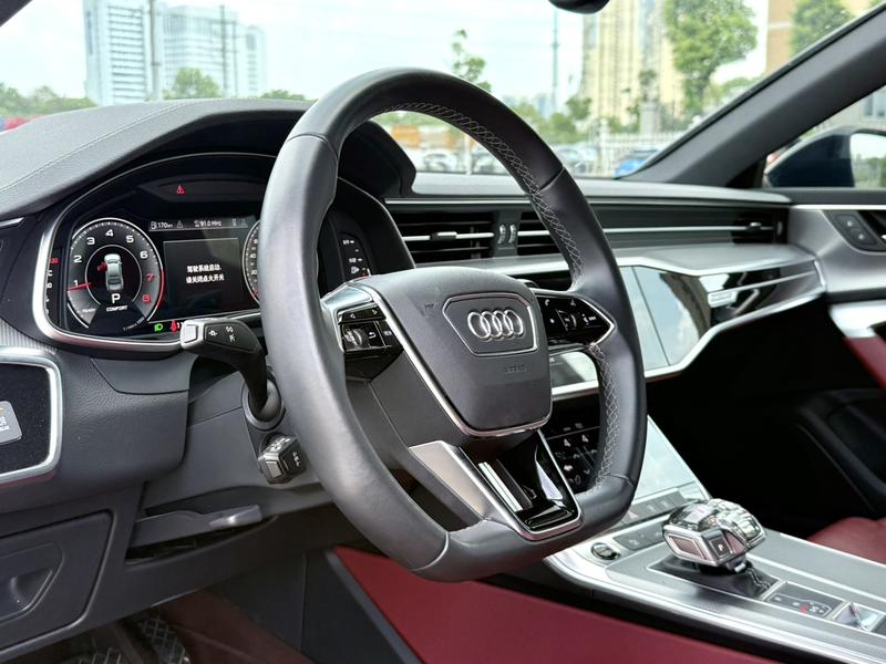 Audi A7L, 2023 — фото 10 из 12