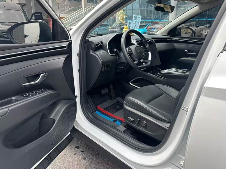 Hyundai Tucson L, 2023 — фото 4 из 9