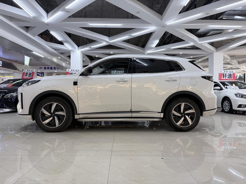 Changan Qiyuan (Nevo) Q05 Classic, 2024 — фото 3 из 10