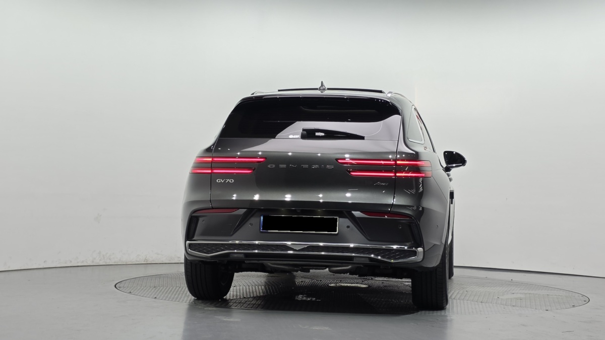 Genesis GV70, 2025 — фото 4 из 12