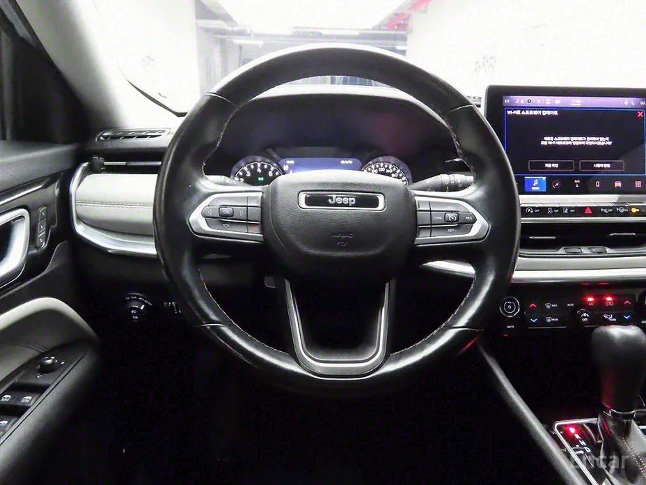 Jeep Compass, 2022 — фото 8 из 12