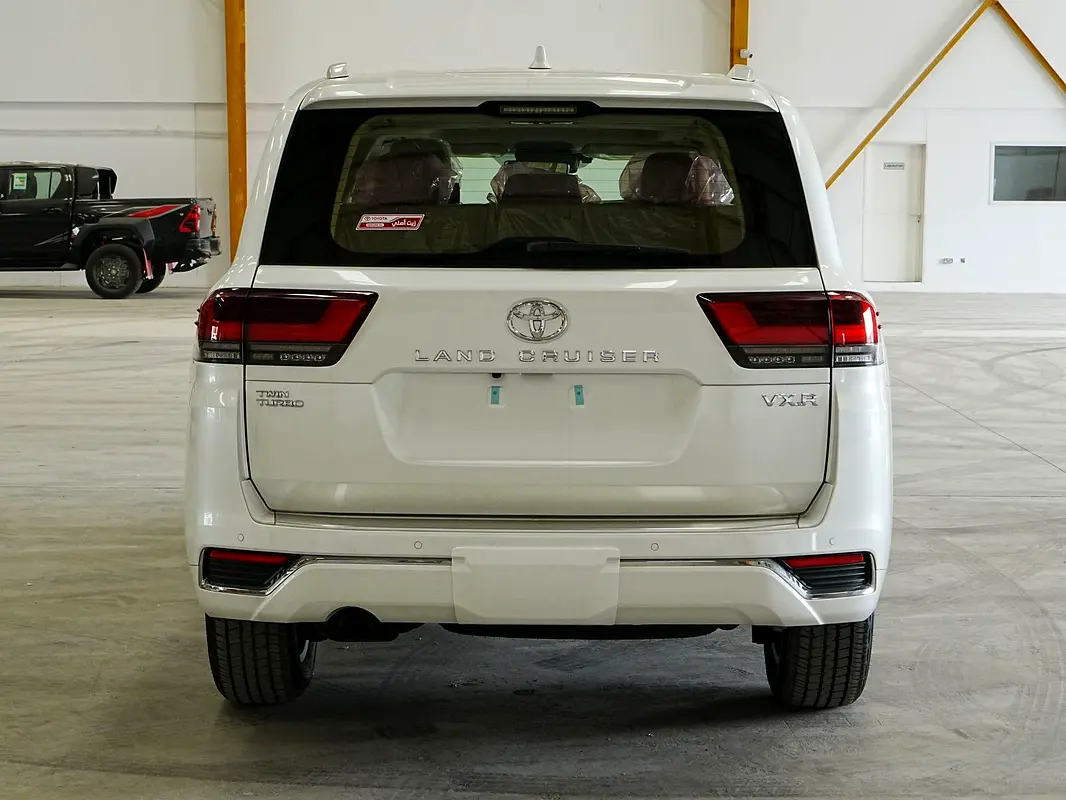 Toyota Land Cruiser, 2026 — фото 6 из 10
