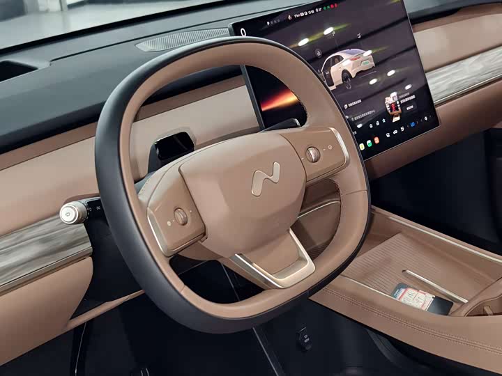 Nio Onvo L60, 2025 — фото 8 из 9