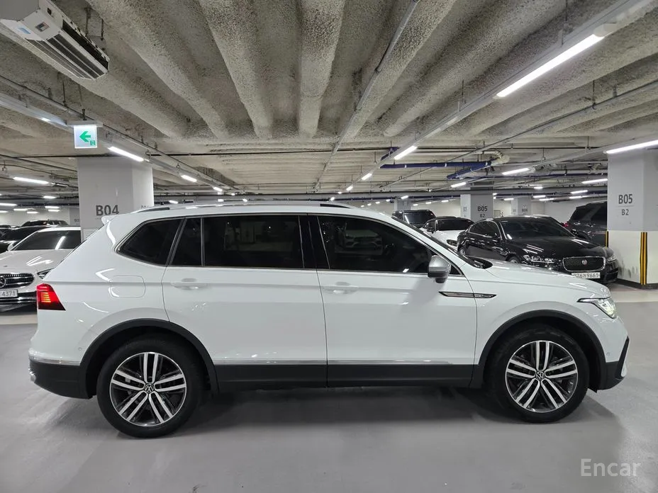 Volkswagen Tiguan, 2022 — фото 5 из 12